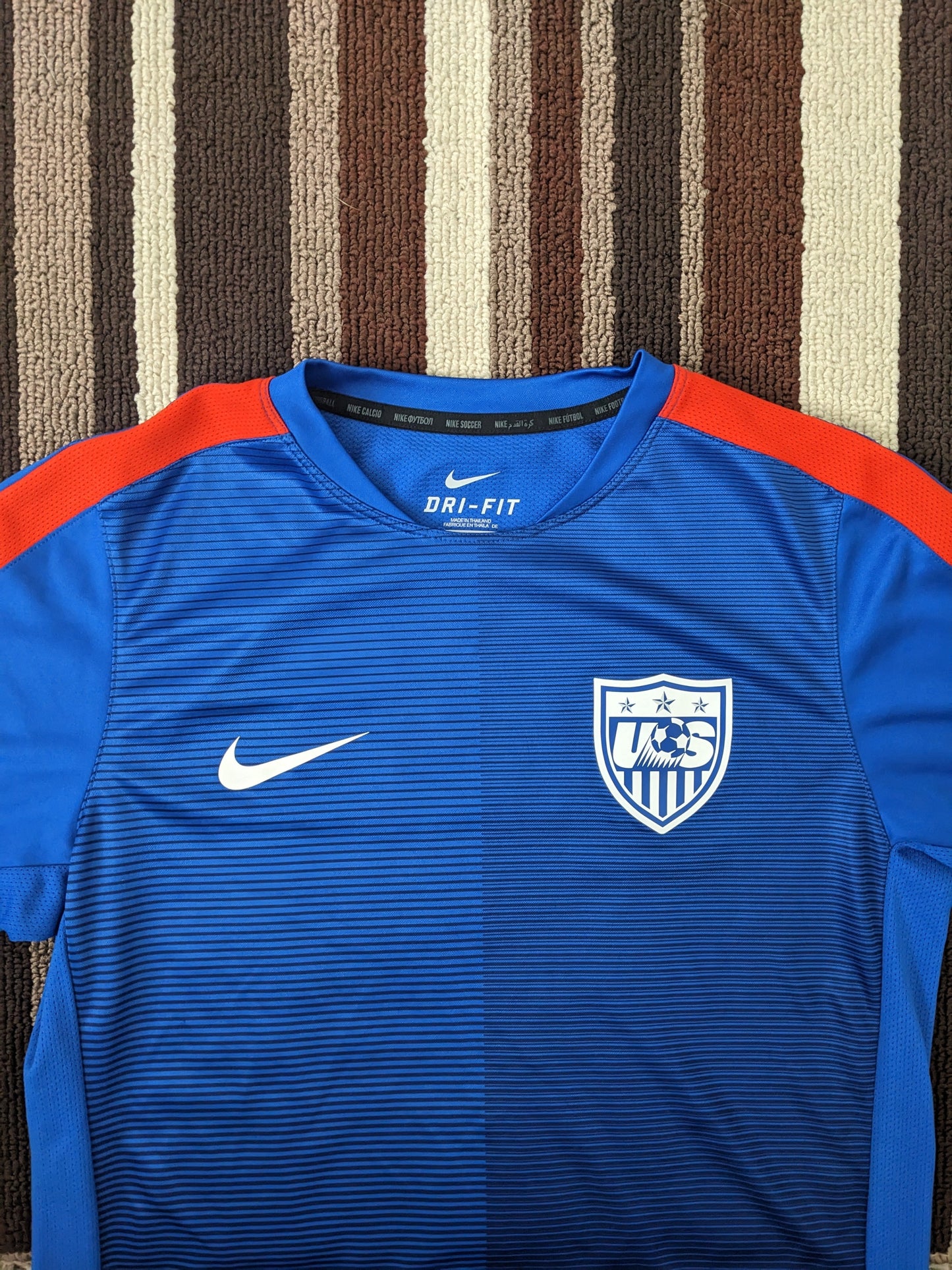 Nike Dri-Fit Sz. Medium USA National Team Soccer Futbol Jersey (M)
