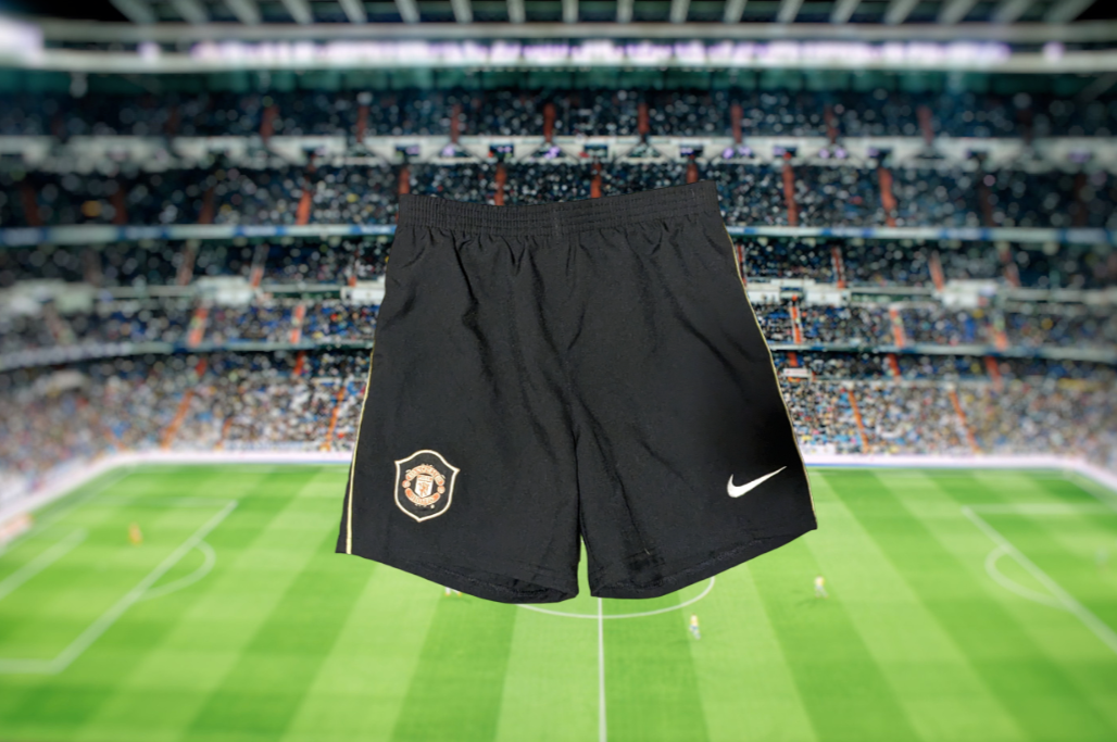 Manchester United third x Shorts (Youth M)