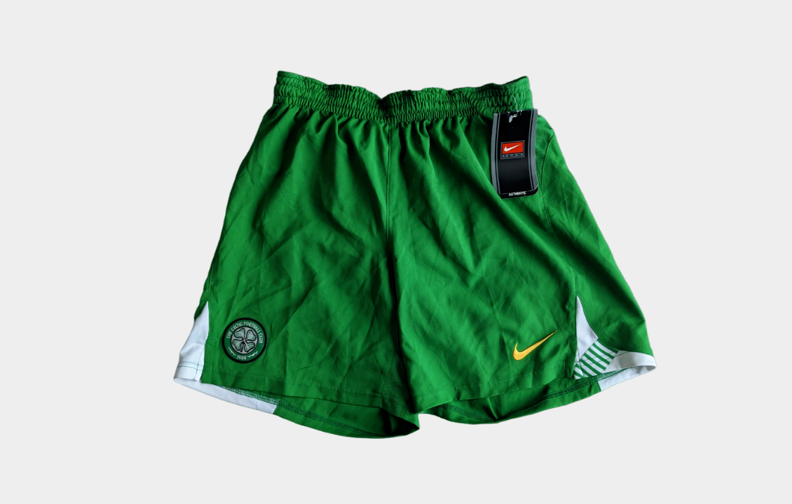 Celtic Scotland x Shorts (YOUTH L) *BRAND NEW WITH TAGS