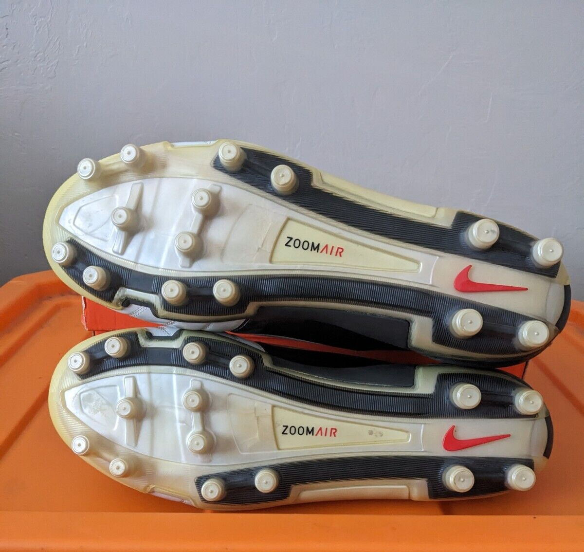 Size 12.5 NEW Nike Total 90 III RARE Soccer Cleats